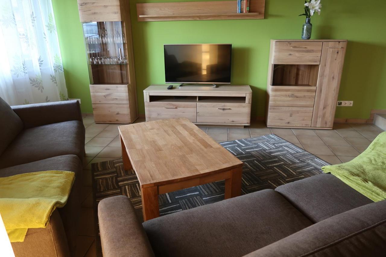 Ferienwohnung Neuborner-Hof Andernach Zewnętrze zdjęcie